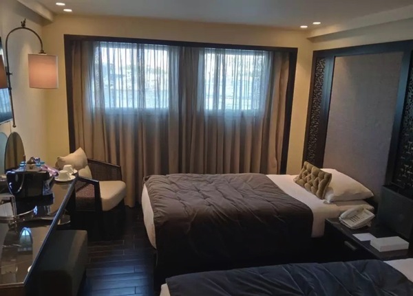 Riviera Travel, MS Movenpick Darakum, Standard Cabin Lower 2.jpg